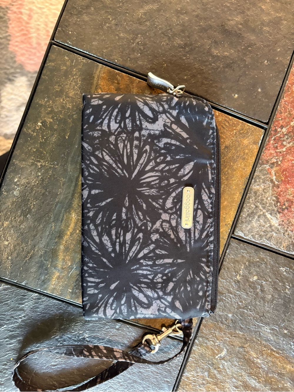 Baggallini Black and Gray Floral-Print Wristlet with Strap